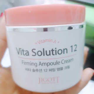 지고트 비타솔루션12 퍼밍 앰플 크림 100ml — 3점을 준 리뷰어가 2019년 6월 올린 사용 사진