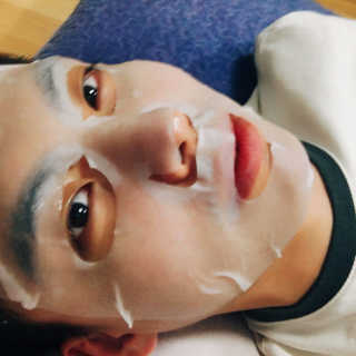23years old 하이알톡스 쁘띠마스크(5장) — 4.67점을 준 리뷰어가 2017년 7월 올린 사용 사진