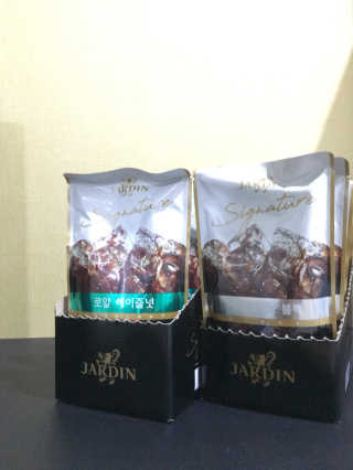 (주)쟈뎅 쟈뎅 시그니처 블랙, 헤이즐넛 230ml — 4점을 준 리뷰어가 2018년 7월 올린 사용 사진