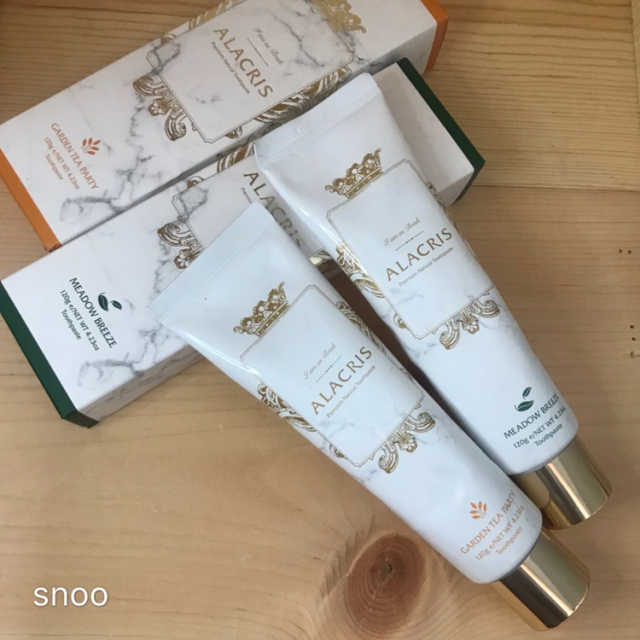 아라 크리스 프리미엄 내추럴 치약 리뷰 사진