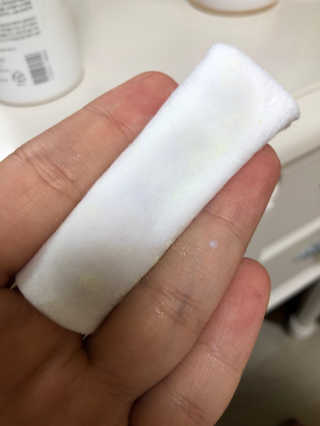 이솔화장품 이솔 세범 리스 포어 토너 200ml — 4점을 준 리뷰어가 2018년 8월 올린 사용 사진