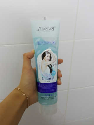 줌마들도 인정한 샤카트 페이스앤바디 필링젤 310ml — 5점을 준 리뷰어가 2018년 4월 올린 사용 사진