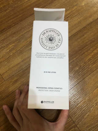 약해진 피부엔 닥터라플레 올인원로션 — 3점을 준 리뷰어가 2019년 11월 올린 사용 사진