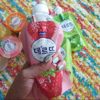 데르뜨 떠먹는 과일 3종, 짜먹는 과일 2종 총 10개 체험 — 5점을 준 리뷰어가 2020년 3월 올린 사용 사진