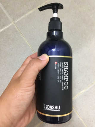 다슈코리아 다슈 데일리 한방 두피 골드 샴푸 500ml — 2.33점을 준 리뷰어가 2017년 5월 올린 사용 사진