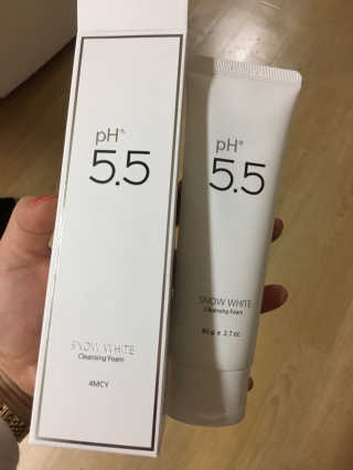 포므시 스노우화이트클렌징폼pH5.5 — 5점을 준 리뷰어가 2020년 2월 올린 사용 사진