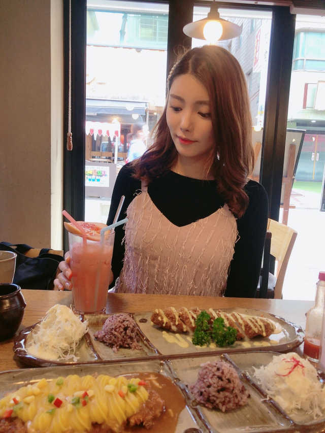 [이끼롤까스 가로수길점] 3만원 이용권 리뷰 사진