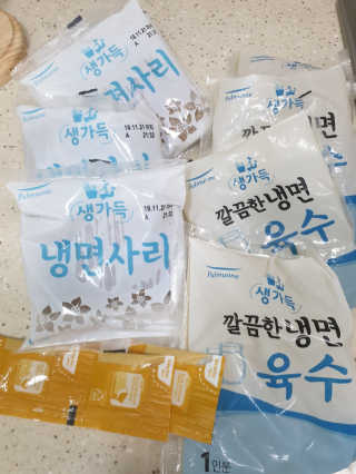 풀무원 여름별미 Best 냉면 세트 겨울동치미, 평양냉면 — 4점을 준 리뷰어가 2019년 6월 올린 사용 사진