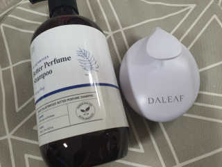 달리프 베러 퍼퓸 샴푸 1000ml 레이니데이 or 일랑로즈 — 5점을 준 리뷰어가 2020년 2월 올린 사용 사진