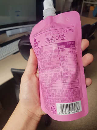 스위트 카페 스위트카페 복숭아초,자몽초 — 4.33점을 준 리뷰어가 2018년 8월 올린 사용 사진
