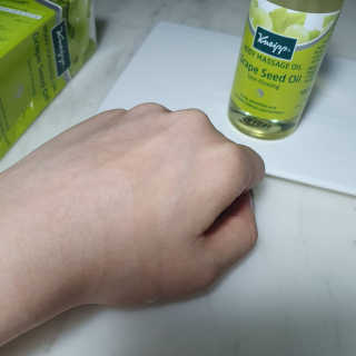 [크나이프] 그레이프씨드 슬리밍 마사지오일 100ml — 5점을 준 리뷰어가 2019년 9월 올린 사용 사진