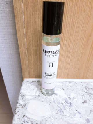 더블유드레스룸 신규향 드레스퍼퓸150ml — 5점을 준 리뷰어가 2018년 8월 올린 사용 사진