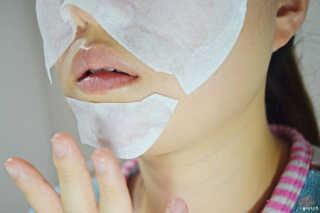 23years old 에어레이닉 포어 마스크 — 3.5점을 준 리뷰어가 2017년 11월 올린 사용 사진