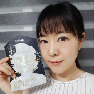 23years old 인쎄라 실프팅 쁘띠 마스크(5장) — 5점을 준 리뷰어가 2017년 8월 올린 사용 사진