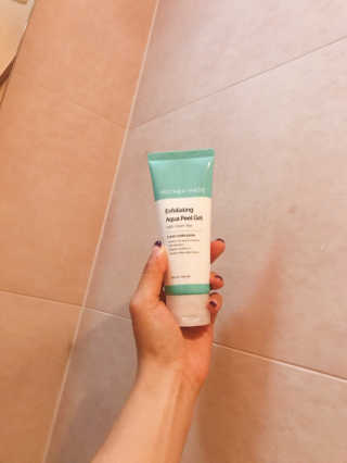 [마더메이드]엑스폴리에이팅 아쿠아필링젤 w. 그린티_E — 5점을 준 리뷰어가 2019년 8월 올린 사용 사진