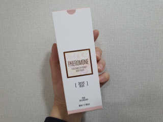 레드컨테이너 페로몬향 퍼퓸 바디미스트 80ml — 4.5점을 준 리뷰어가 2020년 3월 올린 사용 사진
