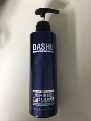 다슈코리아 다슈 데일리 한방 두피 골드 샴푸 500ml — 3점을 준 리뷰어가 2018년 12월 올린 사용 사진
