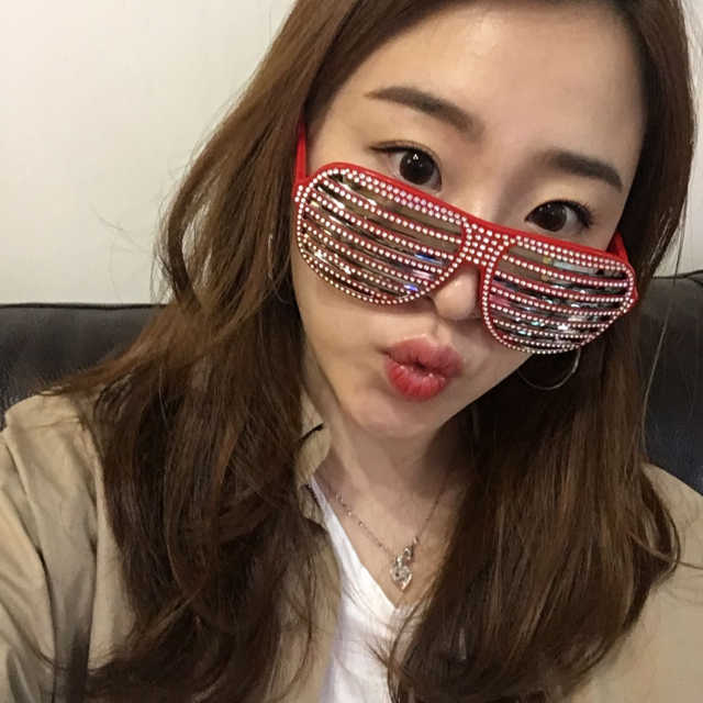 셔터 선글라스 2개세트(랜덤) 리뷰 사진