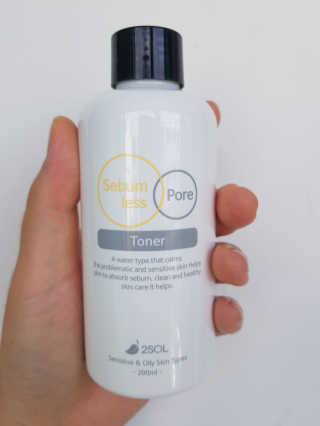 이솔화장품 이솔 세범 리스 포어 토너 200ml — 4점을 준 리뷰어가 2018년 8월 올린 사용 사진