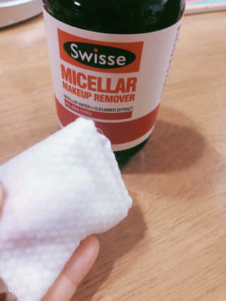SWISSE 스위스 미셀라 메이크업 리무버 — 5점을 준 리뷰어가 2019년 11월 올린 사용 사진