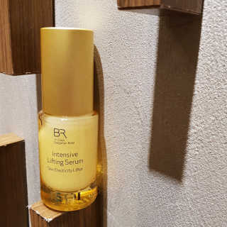 아이소이 불가리안 로즈 인텐시브 리프팅 세럼 20ml 탄력세럼 — 5점을 준 리뷰어가 2018년 11월 올린 사용 사진