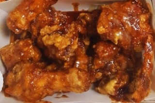 [치킨마루]-  빠사칸레드 + 콜라 500ml — 3점을 준 리뷰어가 2019년 5월 올린 사용 사진