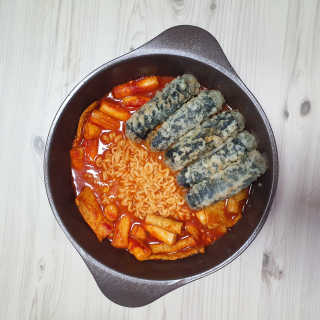 화곡미담 옛날 떡볶이 — 4점을 준 리뷰어가 2020년 3월 올린 사용 사진