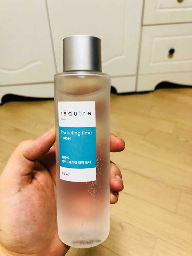 리듀어 하이드레이팅 타임 토너 리뷰 사진