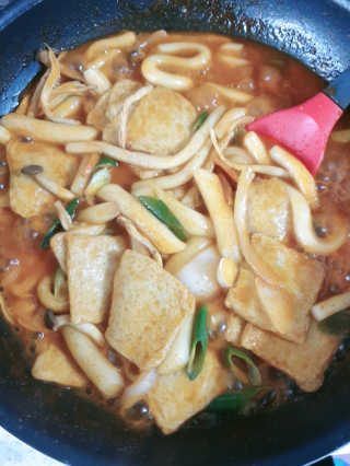잠실맛집,홍코너떡볶이가우리집에[옛날맛,짜장맛옵션] — 5점을 준 리뷰어가 2019년 12월 올린 사용 사진