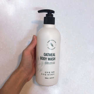 (주)에네스티 내추럴 촉촉  오트밀 바디워시 500ml — 4점을 준 리뷰어가 2019년 10월 올린 사용 사진