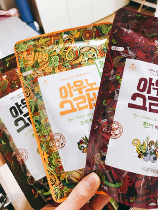 아우노그라노 오리지날, 진짜 베리, 진짜 카카오 — 4.83점을 준 리뷰어가 2018년 7월 올린 사용 사진