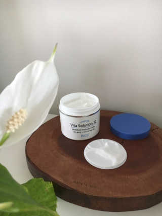 지고트 비타솔루션12 모이스처 앰플 크림 100ml — 4점을 준 리뷰어가 2019년 6월 올린 사용 사진