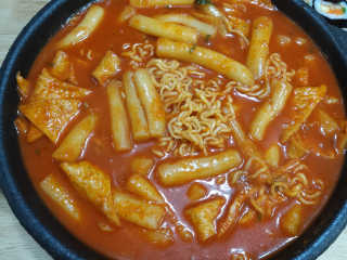 화곡미담 옛날 떡볶이 — 3점을 준 리뷰어가 2020년 3월 올린 사용 사진