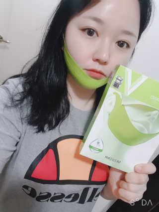 스케덤 시카 리프팅밴드 — 5점을 준 리뷰어가 2019년 4월 올린 사용 사진