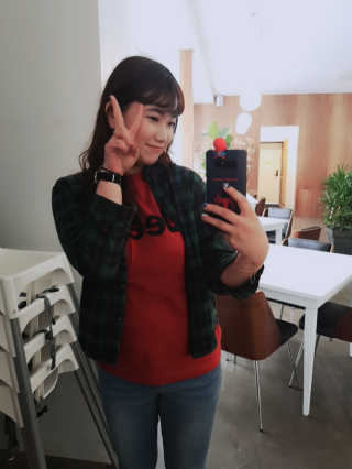 하이키키 마블 피규어 컬러젤리 케이스 — 5점을 준 리뷰어가 2019년 4월 올린 사용 사진