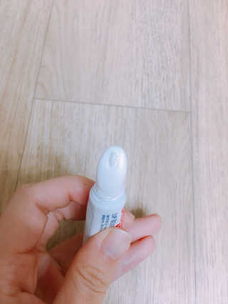블리스텍스 립 릴리프 크림 립밤, 립 바이브런스 립밤 — 4.5점을 준 리뷰어가 2018년 11월 올린 사용 사진