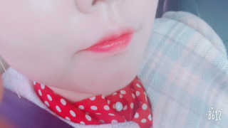 터치인솔 메탈리스트 리퀴드 포일 립스틱 5종 — 4.83점을 준 리뷰어가 2018년 3월 올린 사용 사진