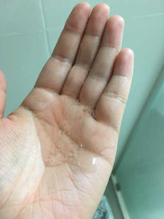 아쿠아큐링 아쿠아S링 퓨어리프레싱 헤어케어 500ml — 4.83점을 준 리뷰어가 2018년 7월 올린 사용 사진