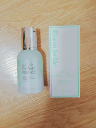 블랑벨 스피루리나 에메랄드 에센스 — 4.17점을 준 리뷰어가 2018년 2월 올린 사용 사진