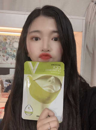 스케덤 시카 리프팅밴드 — 5점을 준 리뷰어가 2019년 6월 올린 사용 사진