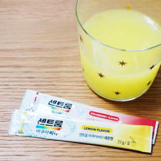 센트룸 아쿠아비타 레몬향, 딸기향 — 4점을 준 리뷰어가 2019년 5월 올린 사용 사진