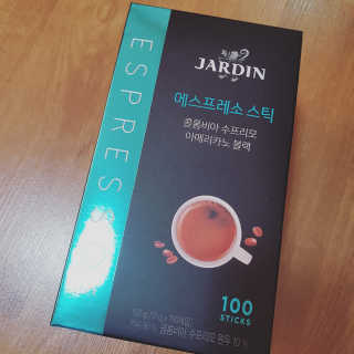 (주)쟈뎅 쟈뎅 에스프레소 스틱 아메리카노 블랙 — 5점을 준 리뷰어가 2018년 10월 올린 사용 사진
