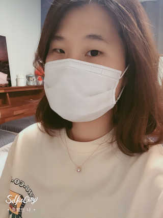 [닥터퓨리] 소프트터치 건강 마스크_성인+아동 — 4점을 준 리뷰어가 2019년 4월 올린 사용 사진