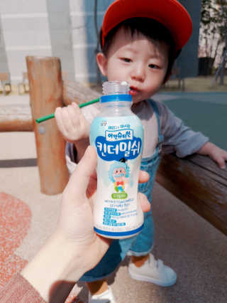 남양유업 [ 아인슈타인 ] 머리가 마시는 아인슈타인 킨더밀쉬 — 5점을 준 리뷰어가 2020년 3월 올린 사용 사진