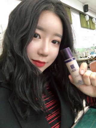 데일리톡스톡스 데일리톡스 듀이 스킨 이펙트 멀티 유즈 컨실러 비비 — 3.33점을 준 리뷰어가 2018년 3월 올린 사용 사진