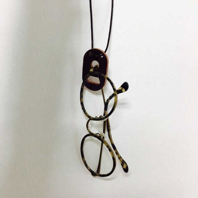 쏘닷비 선글라스 홀더 목걸이 리뷰 사진