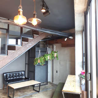 [카페콜로네이드] 아메리카노or라떼2잔+디저트1가지 — 4.5점을 준 리뷰어가 2019년 3월 올린 사용 사진