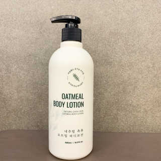 (주)에네스티 내추럴 촉촉  오트밀 바디로션 500ml — 5점을 준 리뷰어가 2019년 9월 올린 사용 사진