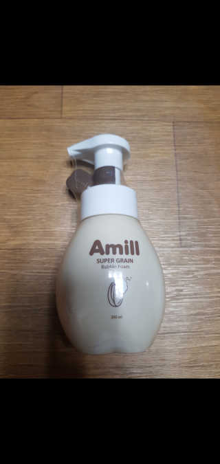 에이밀 슈퍼 그레인 버블 폼 200ml — 5점을 준 리뷰어가 2019년 9월 올린 사용 사진