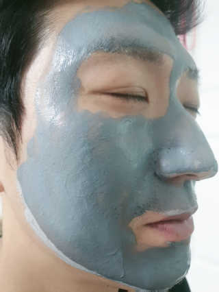 SWISSE 스위스 마누카 허니 디톡시파잉 페이셜 마스크 — 5점을 준 리뷰어가 2019년 12월 올린 사용 사진